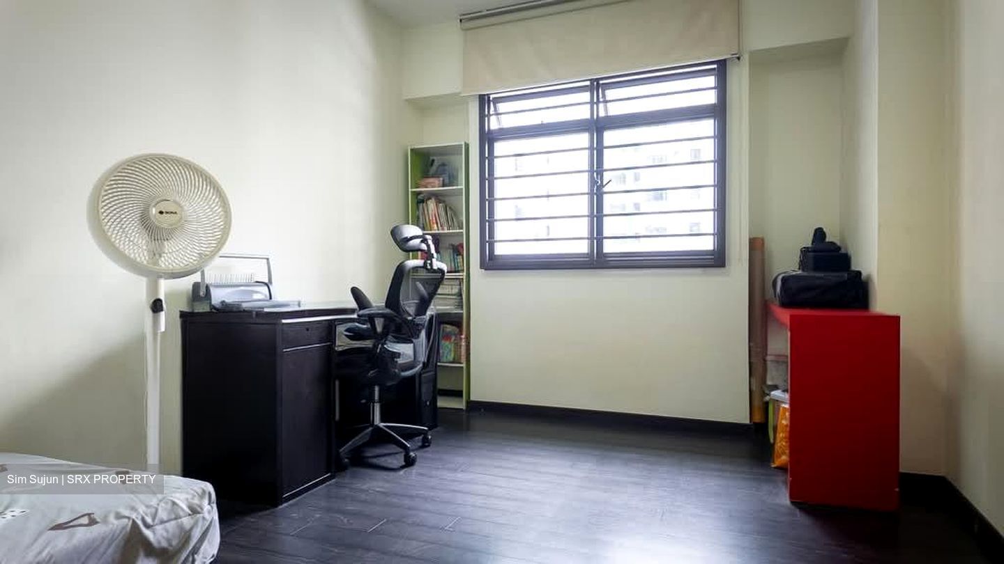 Blk 302C Anchorvale Court (Sengkang), HDB Executive #574137801